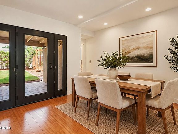 5th image of 2208 E Turney Avenue