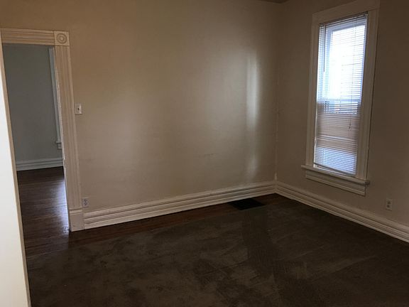 4th image of 2505 Adams Ave