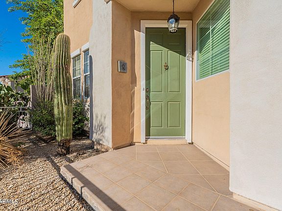 4th image of 460 W MOUNTAIN SAGE Drive