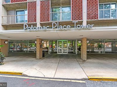 800 4th St SW APT N123, Washington, DC, 20024