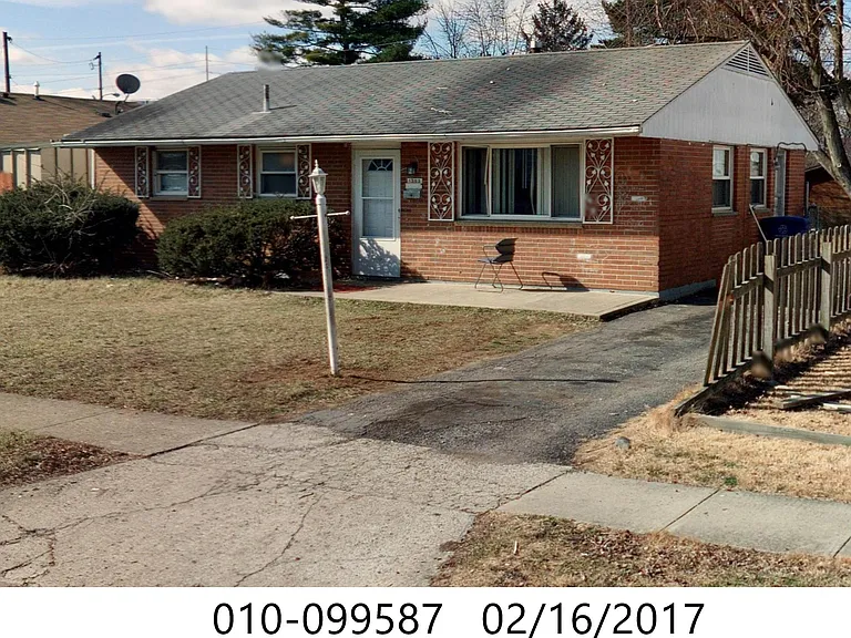 1303 Dellwood Ave — Photo 1