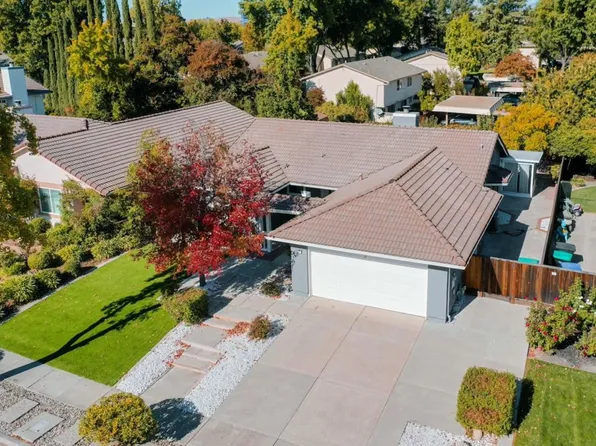 3767 Fairlands Dr, Pleasanton, CA 94588