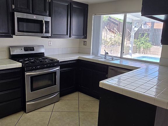 5th image of 8577 Rosemary Dr