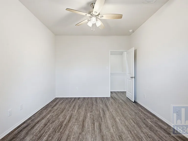 18713 Falcon Pointe Blvd — Photo 29
