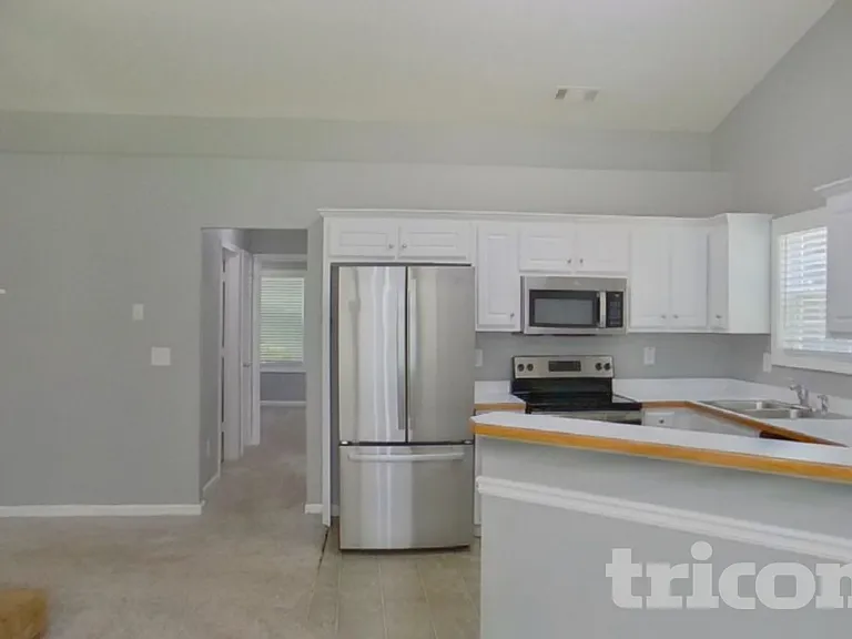 65 Cranbrook Ct — Photo 7
