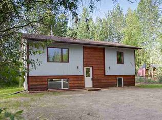 3560 Silverleaf Ave, North Pole, AK 99705