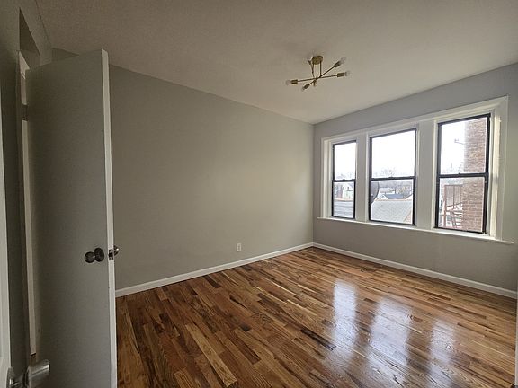 2nd image of 653 Mount Prospect Ave #44C
