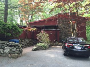 220 River Rd, Tewksbury, MA 01876