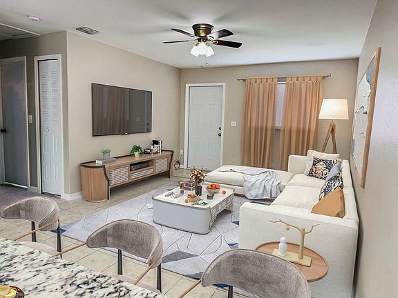 2nd image of 427 NE Pine Island Ln APT 2