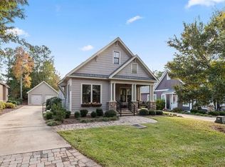 2806 Lone Eagle Ln, Opelika, AL 36801