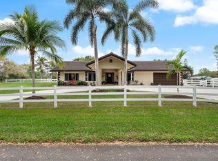 5711 SW 195th Ter, Southwest Ranches, FL 33332