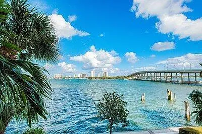 2650 Lake Shore Dr #2403 — Photo 33