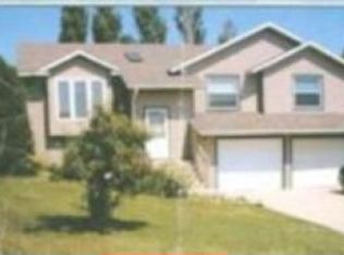 201 8th St NE, Byron, MN 55920