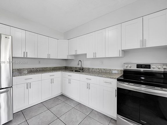 2nd image of 510 SE 12th Ct APT 6