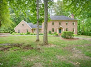 209 Old Castle Rd, Kingsport, TN 37660
