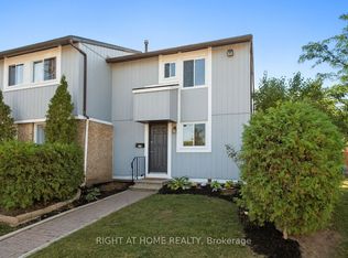 235 Thistledown Ct, Ottawa, ON K2J 1N1