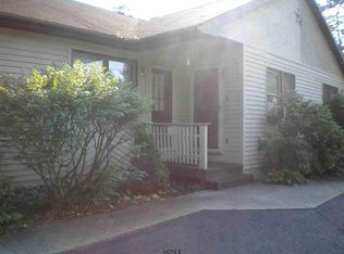 560 Upper Sherman Ave, Queensbury, NY 12804