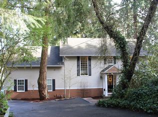 8760 SW Washington Dr, Portland, OR 97223