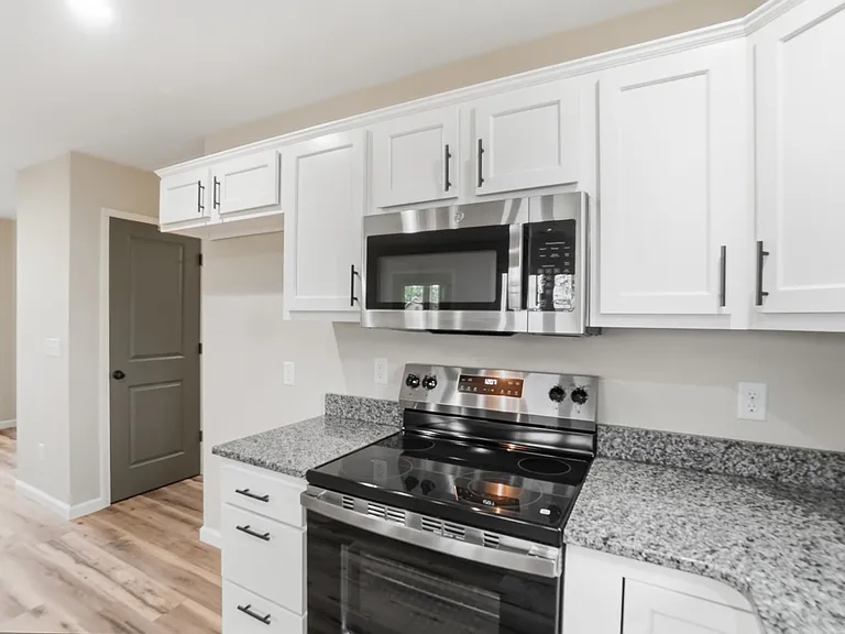 1626 Howell St #201 — Photo 13
