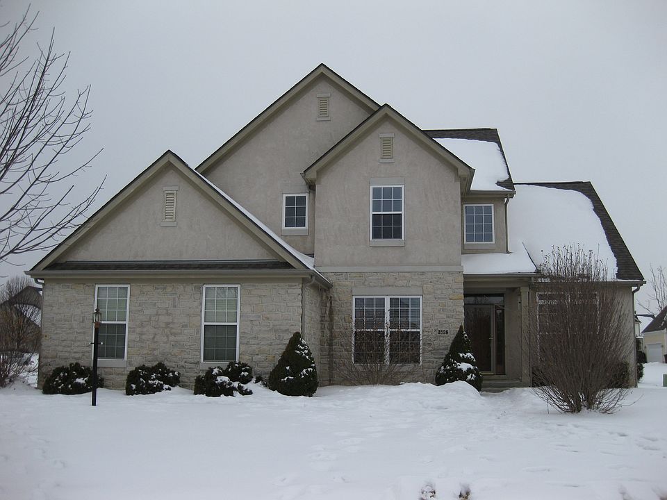 1st image of 2539 Maxwell Ave