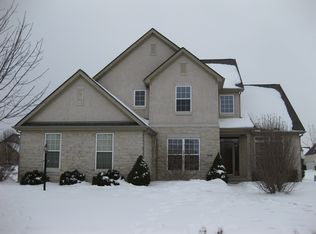 2539 Maxwell Ave, Lewis Center, OH 43035
