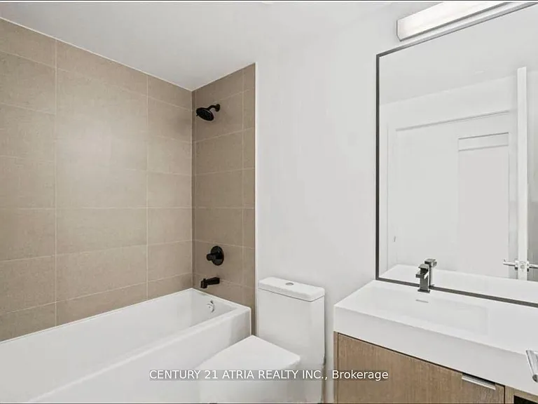 250 Lawrence Ave W #709 — Photo 5