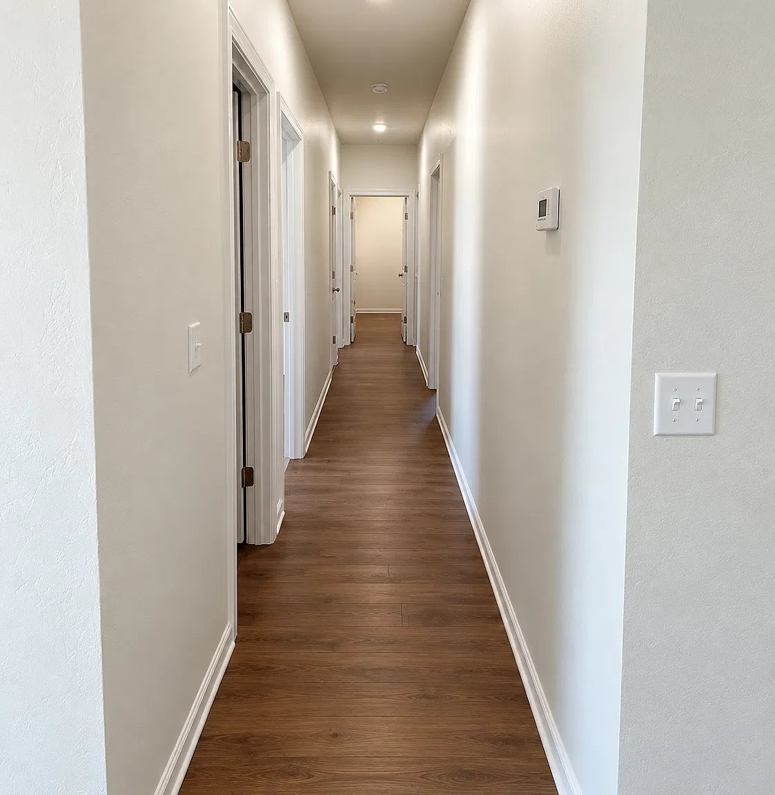 3 bed, 1200 sqft, $1,545 — Photo 3