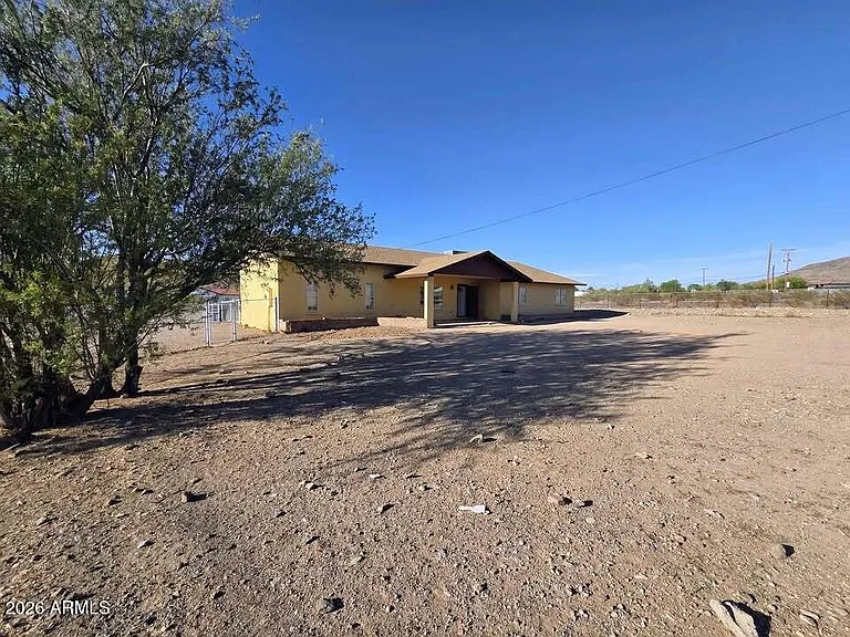 4012 W Carver Rd — Photo 16