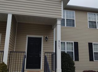 9061 Haileys Pond Dr, Ooltewah, TN 37363