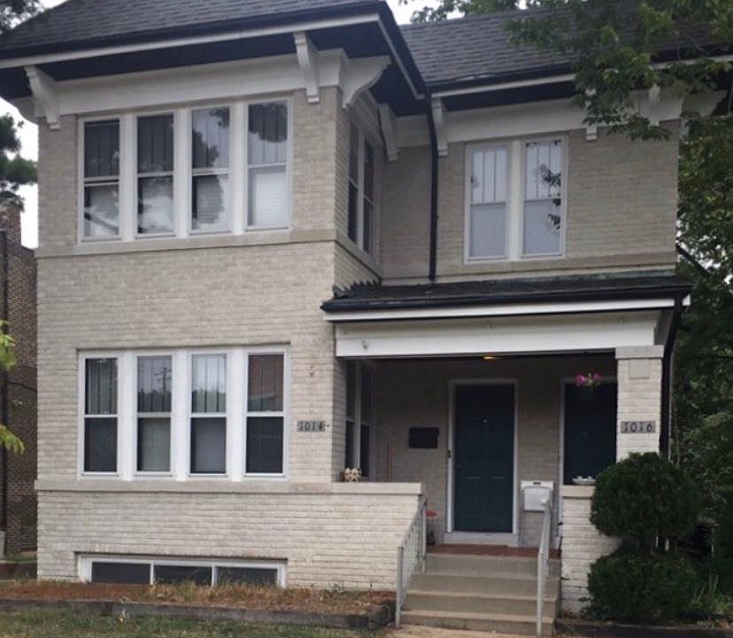 1st image of 1016 E Linden Ave