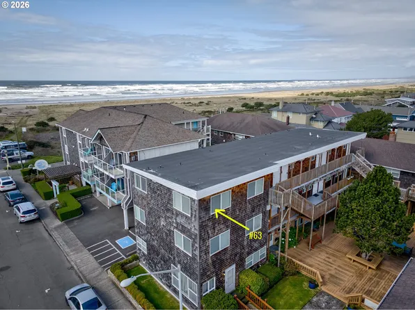 40 Avenue U APT 63, Seaside, OR 97138