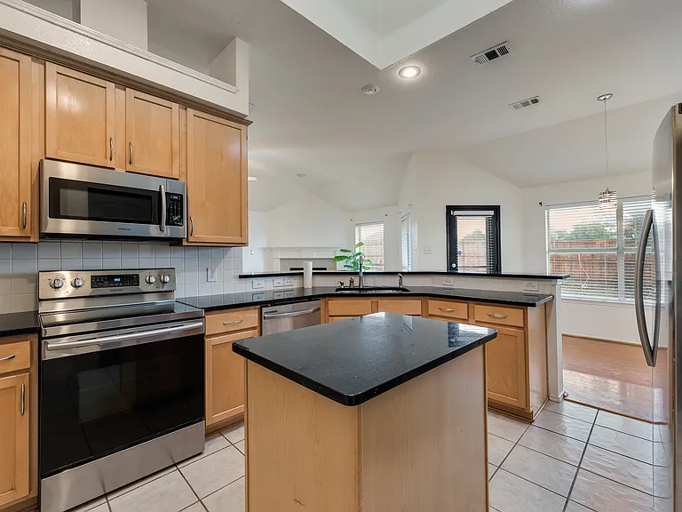 3444 Bluegrass Dr — Photo 9