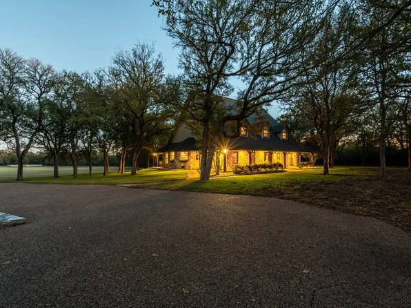 1710 Old Fort Gates Rd, Gatesville, TX 76528