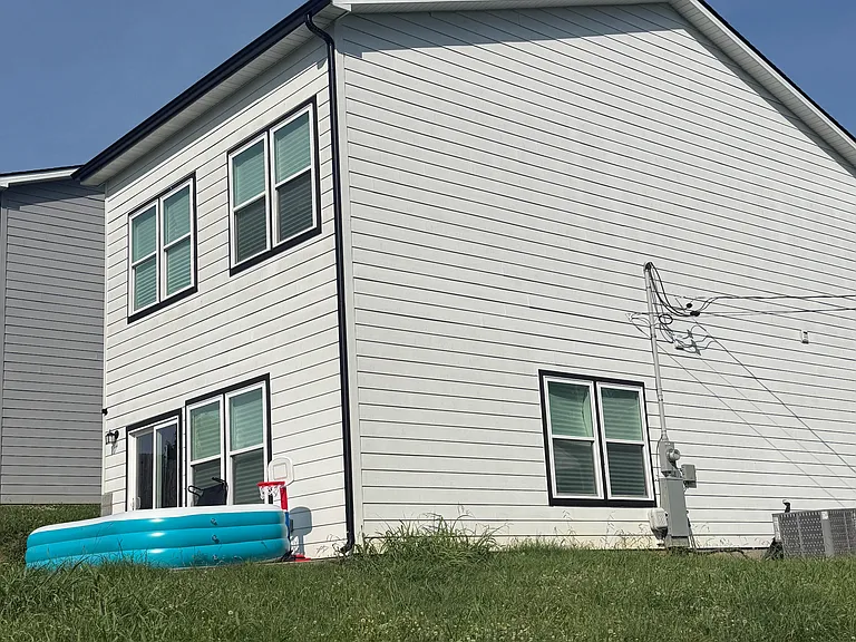1341 W Baxter Ave — Photo 16