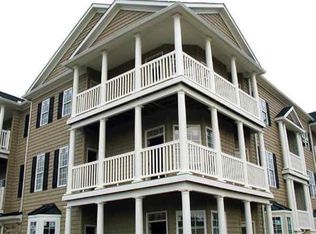 2315 Suncrest Vlg, Morgantown, WV 26505