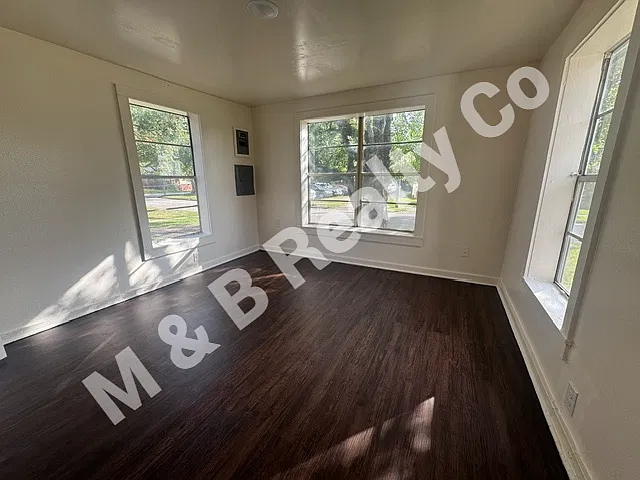 1 bed, 700 sqft, $700 — Photo 4