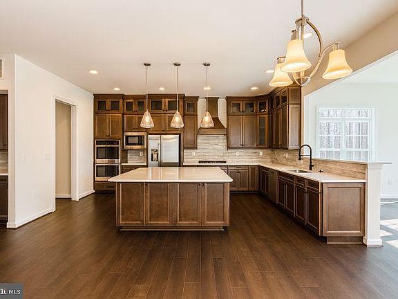 2nd image of 13620 Aden Rd