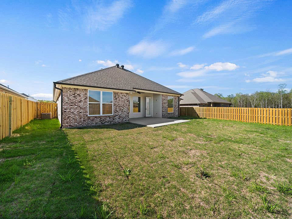 1st image of 1701 Tres Dr
