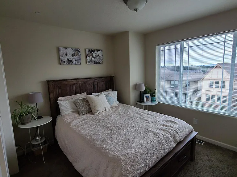 Secondary room