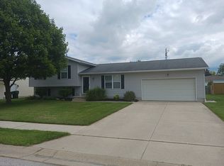 19 Eden St, Tiffin, OH 44883