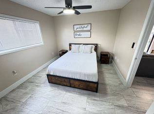 450 Palm Cir W APT 106, Hollywood, FL 33025