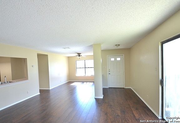 4th image of 6875 Canary Meadow Dr