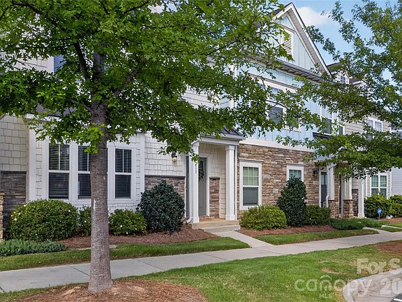 2nd image of 15211 Meacham Farm Dr #36