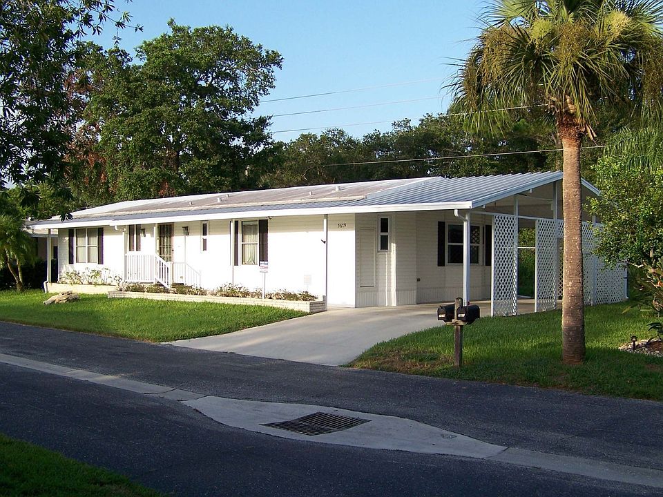 1st image of 5679 Seven Oaks Dr