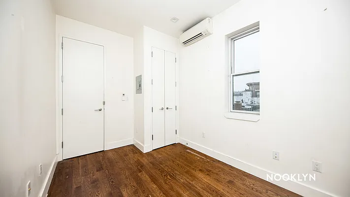 Rented by Nooklyn NYC LLC | media 16