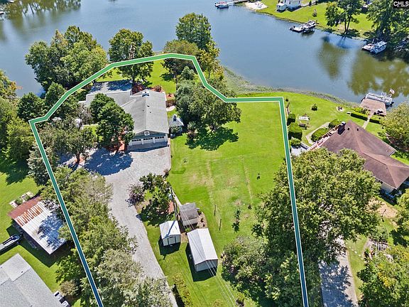 3rd image of 255 Mallard Cove Rd