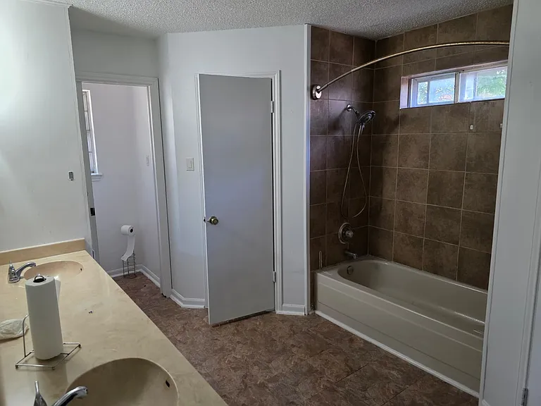 1609 Big Bend Dr — Photo 19