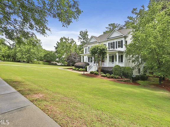 5th image of 125 Highgrove Dr