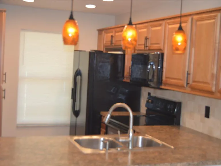 3001 Stillwell Ct — Photo 2