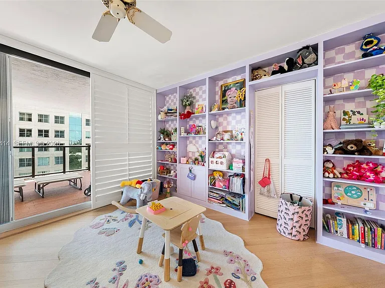 2575 S Bayshore Dr #11B — Photo 10